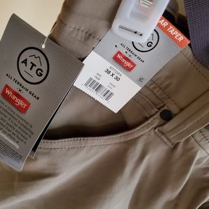 Wrangler All Terrain gear pants 38x30